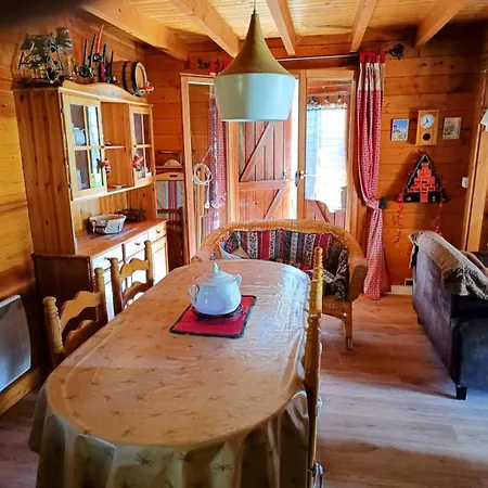 L'argousier 6 Personnes Barcelonnette Chalet Enchastrayes
